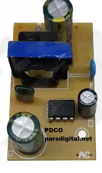 منبع تغذیه ۱۲ ولت ۱.۳ آمپر ایزوله با آی‌سی DK1203 | مناسب IoT، دوربین مداربسته و DVR | پارس دیجیتال (PDCO)